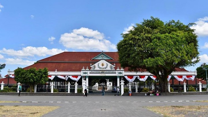 Wisata sekitar Malioboro  Keraton Yogyakarta