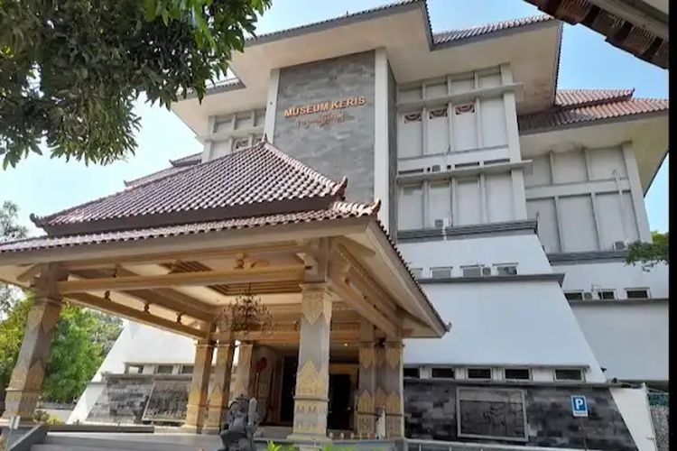 Wisata sejarah Museum Keris Nusantara Solo