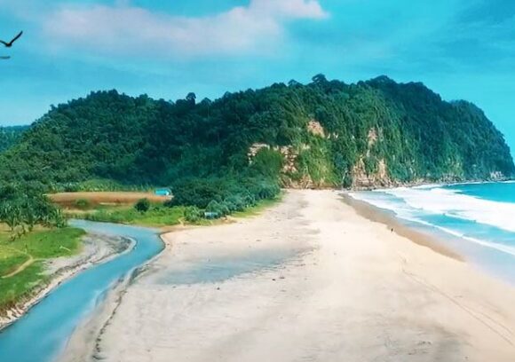 Pantai Dlodo