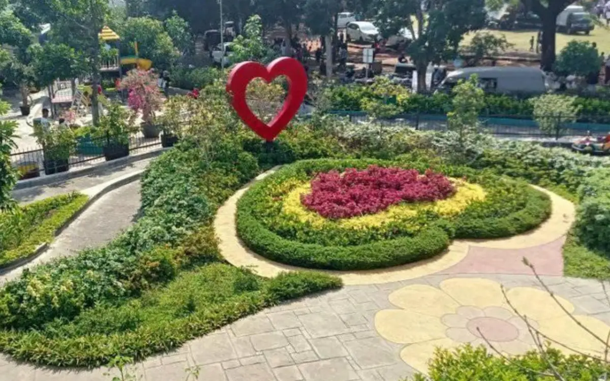 Taman Prawatasari Cianjur dekat stasiun