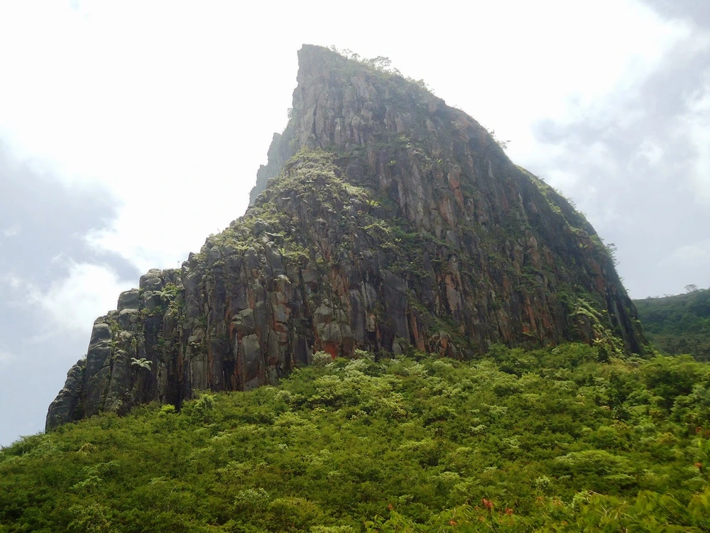 Tebing Sumbing Gunung Kelud