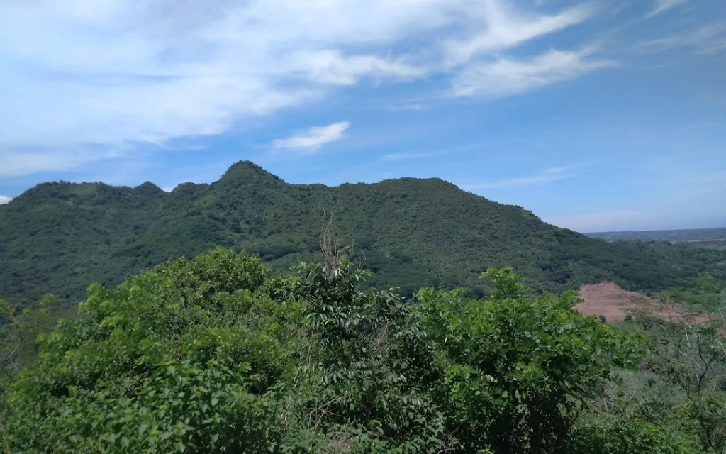 Gunung Maskumambang